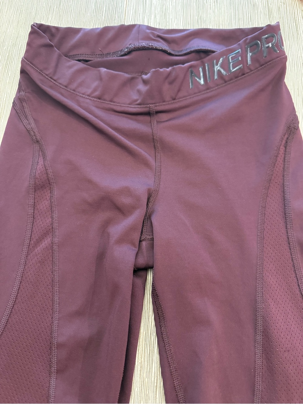 Nike Pro Maroon Burgundy Mesh Panel Training Leggings XS